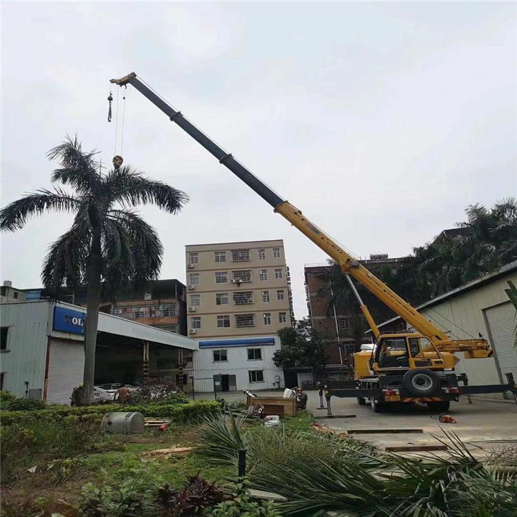 中堂镇12吨吊车出租一天的收费标准是什么