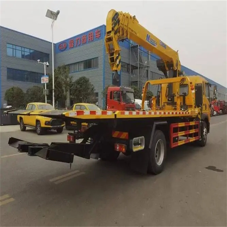 中堂镇附近小随车吊出租电话，轻松解决搬运烦恼